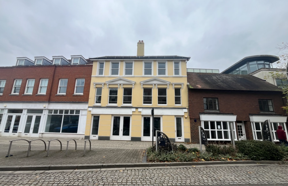 31-33 High Street, Crawley