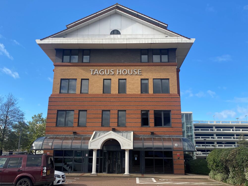 Part First Floor Tagus House, Southampton
