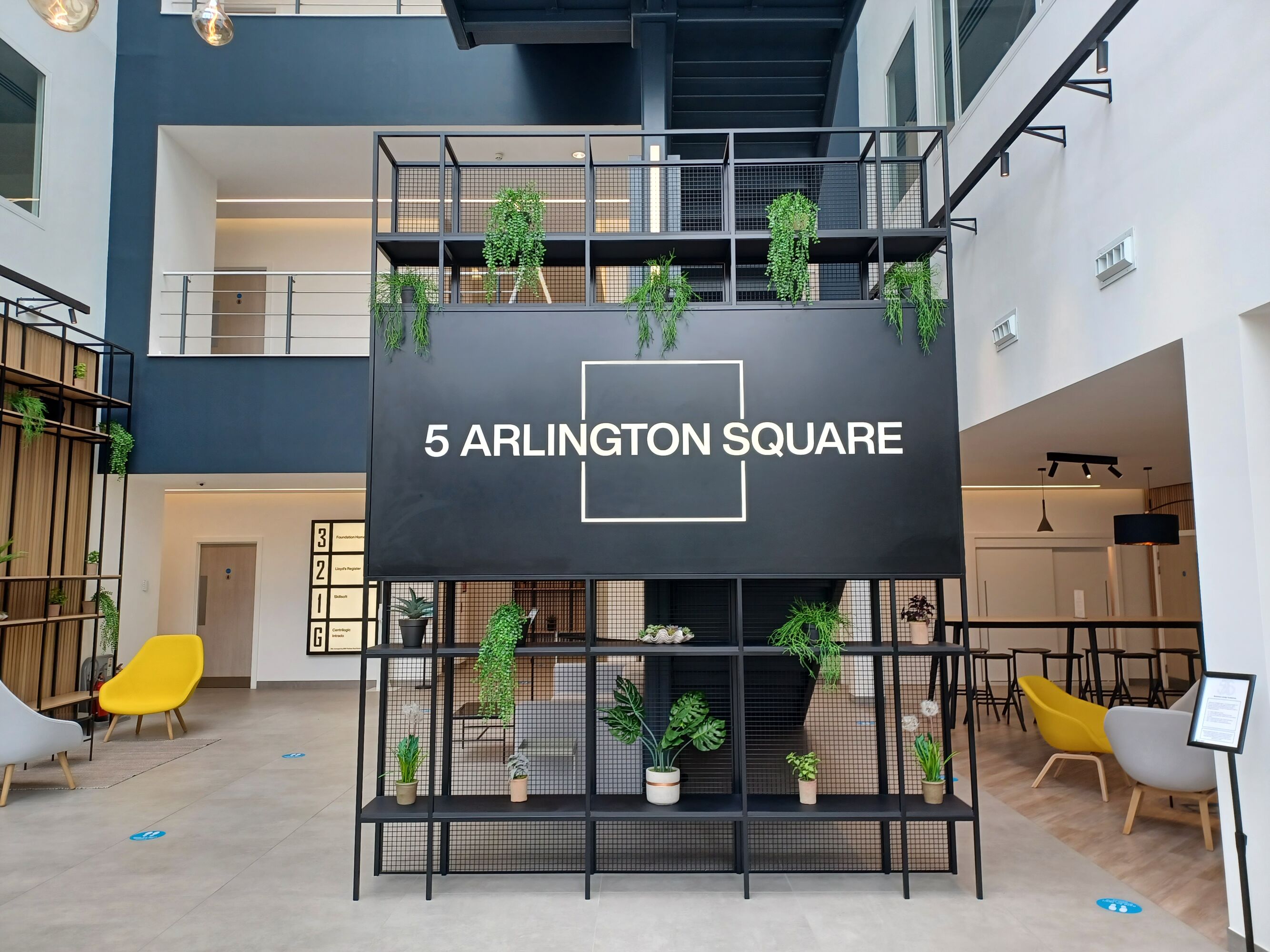 Spedan House, Bracknell Office property in Bracknell Vail Williams