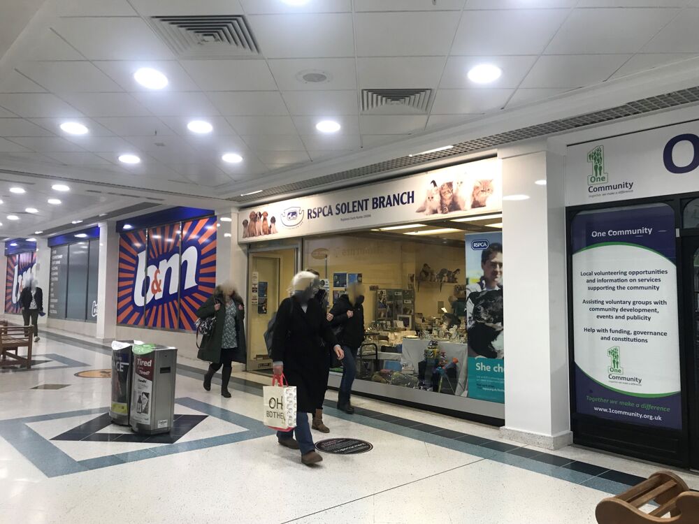 Unit 76 (53 Osborn Mall) Fareham Shopping Centre, Fareham