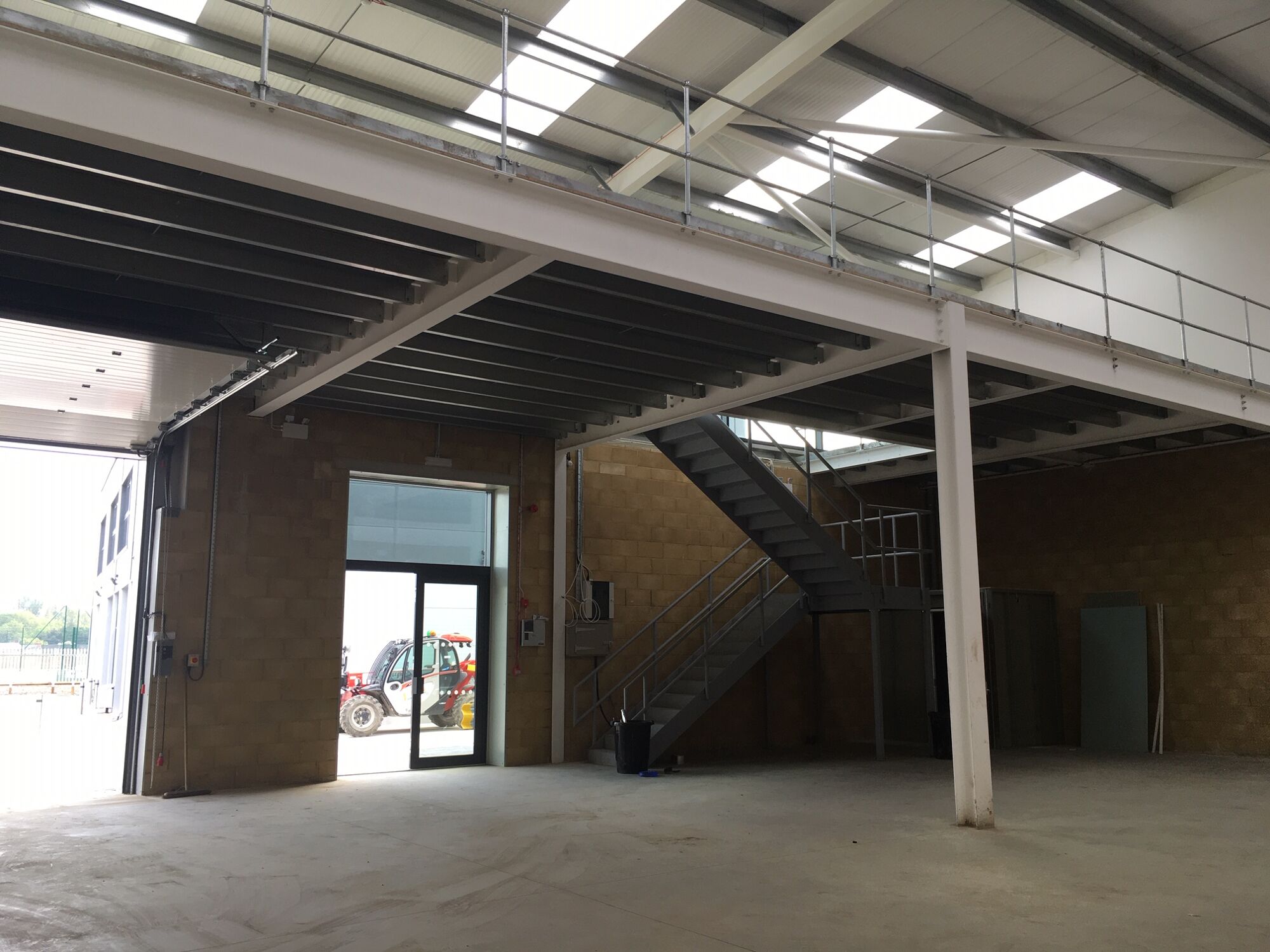 Chertsey Industrial Park Ford Road, Chertsey Industrial / Warehouse