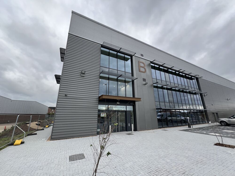 Unit B Railway Triangle, Portsmouth