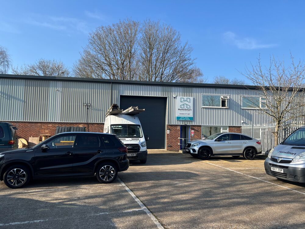 Units 32 Parham Drive, Eastleigh