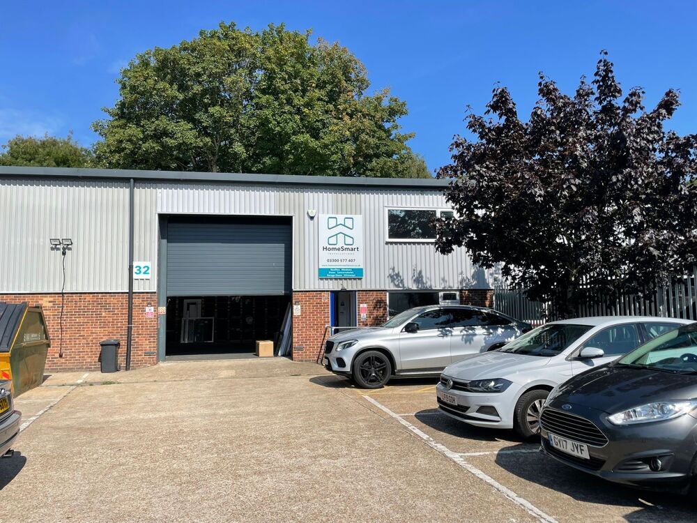 Unit 32 Parham Drive, Eastleigh
