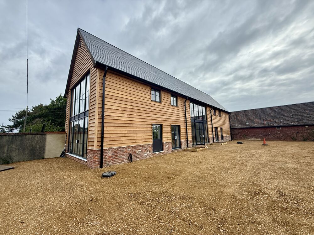 Corner Barn Court Farm, Ringwood Road, Christchurch